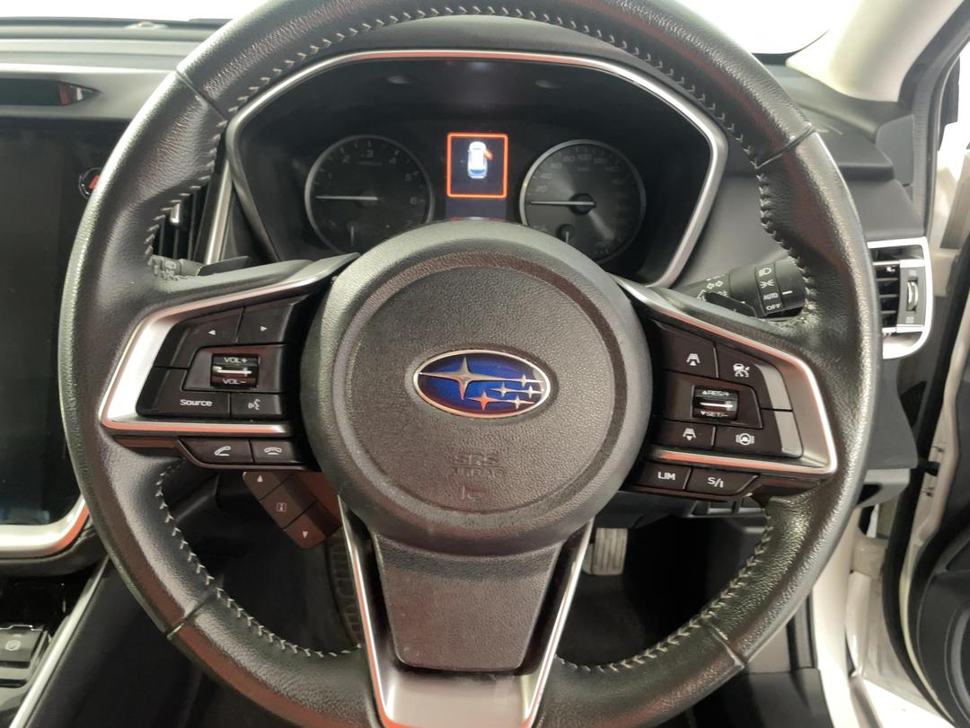 Photo '28' of Subaru Outback