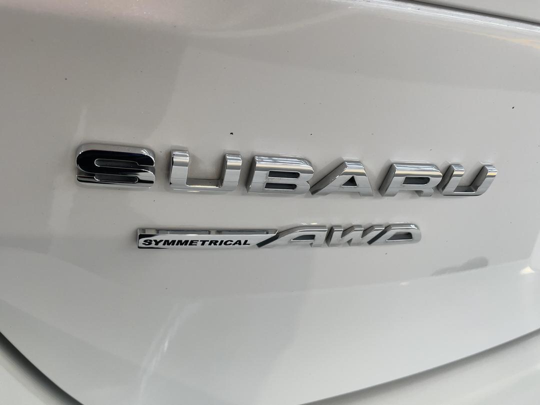 Photo '35' of Subaru Outback