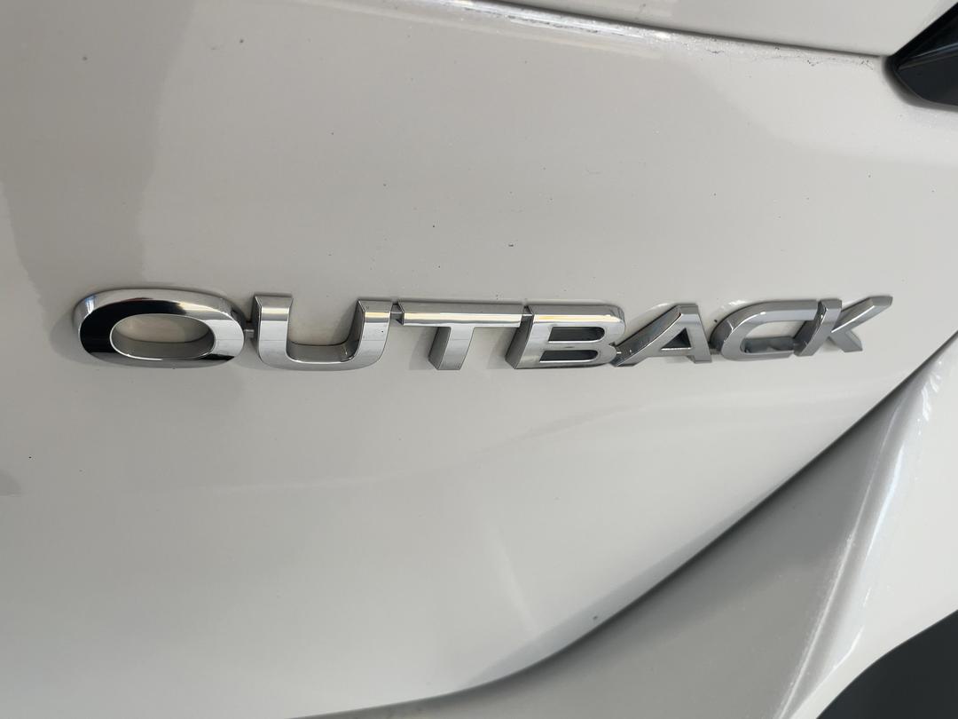 Photo '36' of Subaru Outback