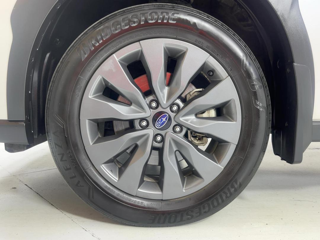 Photo '10' of Subaru Outback