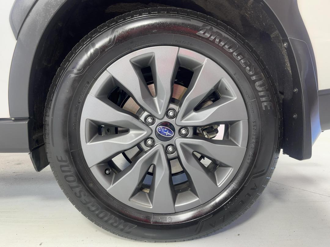 Photo '11' of Subaru Outback
