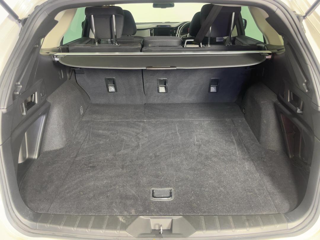 Photo '14' of Subaru Outback