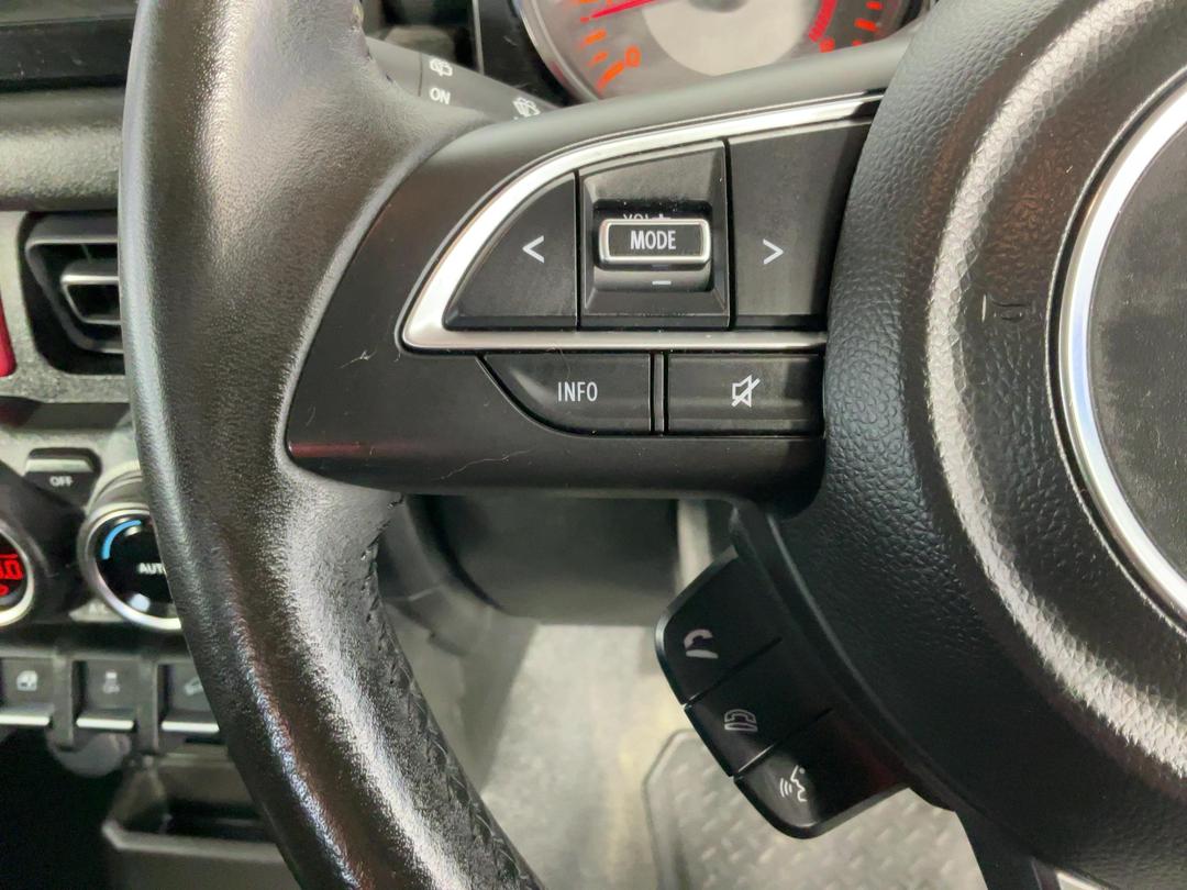 Photo '24' of Suzuki Jimny
