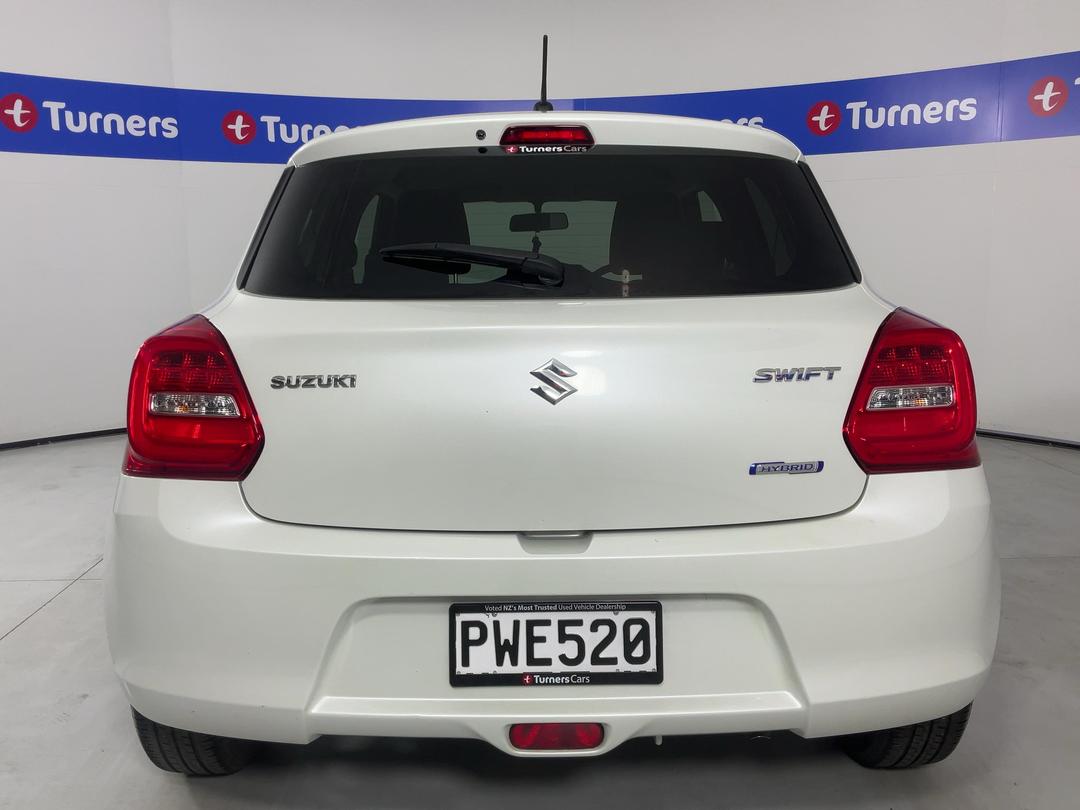 Photo '6' of Suzuki Swift
