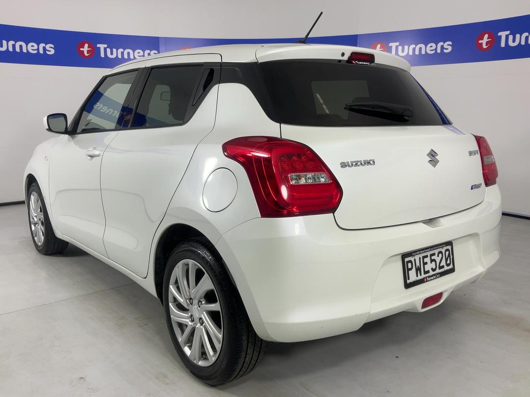 Photo '5' of Suzuki Swift