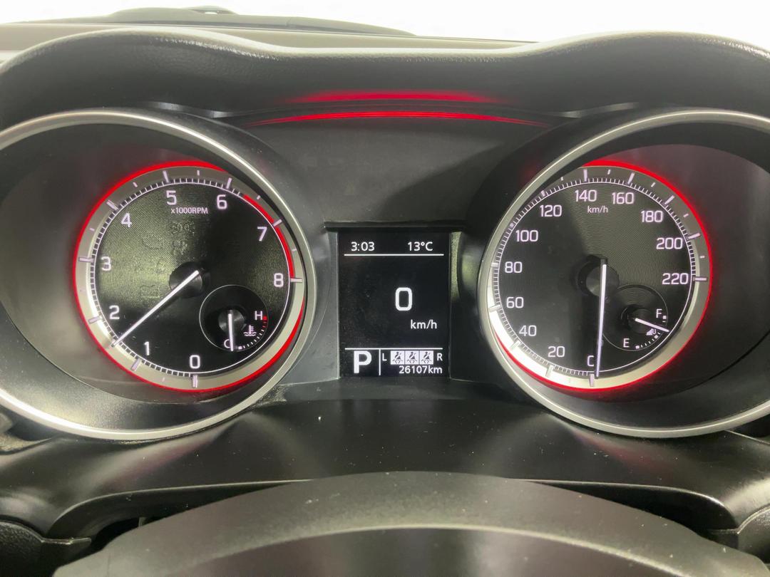 Photo '21' of Suzuki Swift