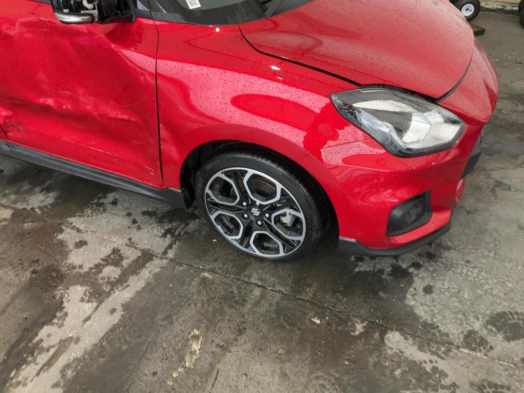 Photo '2' of Suzuki Swift Sport