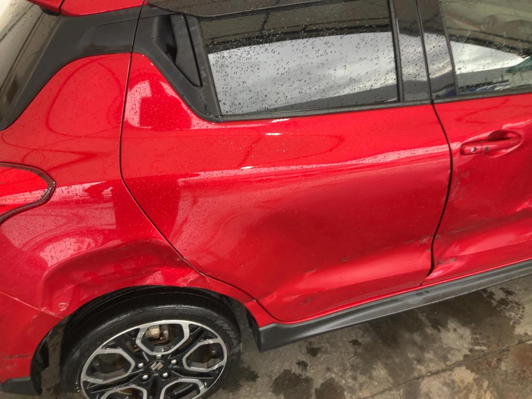 Photo '13' of Suzuki Swift Sport