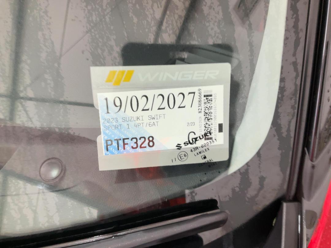 Photo '23' of Suzuki Swift Sport