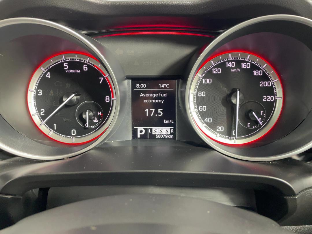 Photo '21' of Suzuki Swift