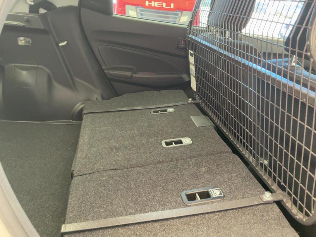 Photo '10' of Suzuki Swift GL