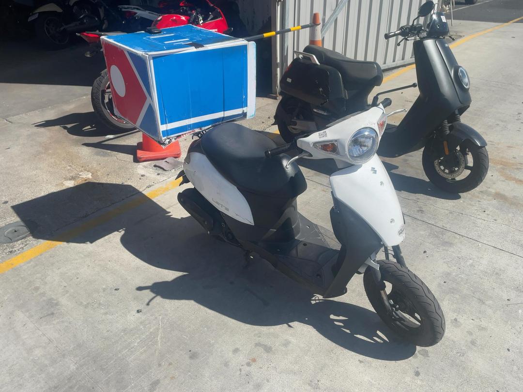 Photo '2' of Suzuki UZ50 no submodel