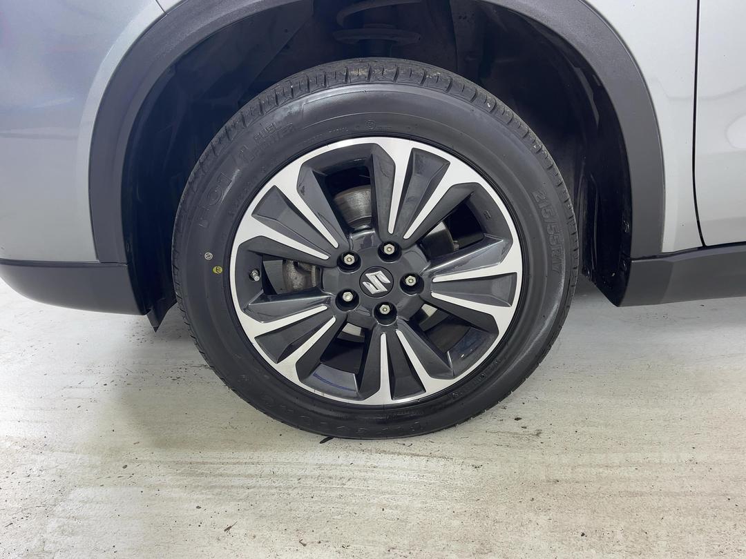 Photo '10' of Suzuki Vitara