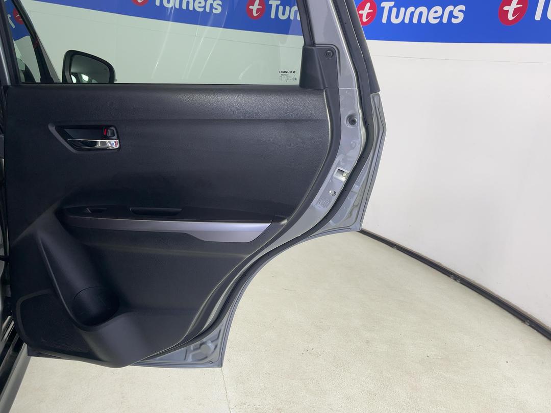 Photo '19' of Suzuki Vitara