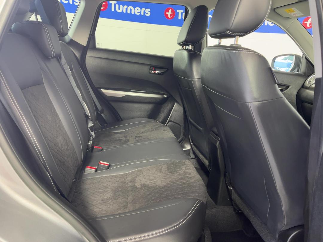 Photo '20' of Suzuki Vitara
