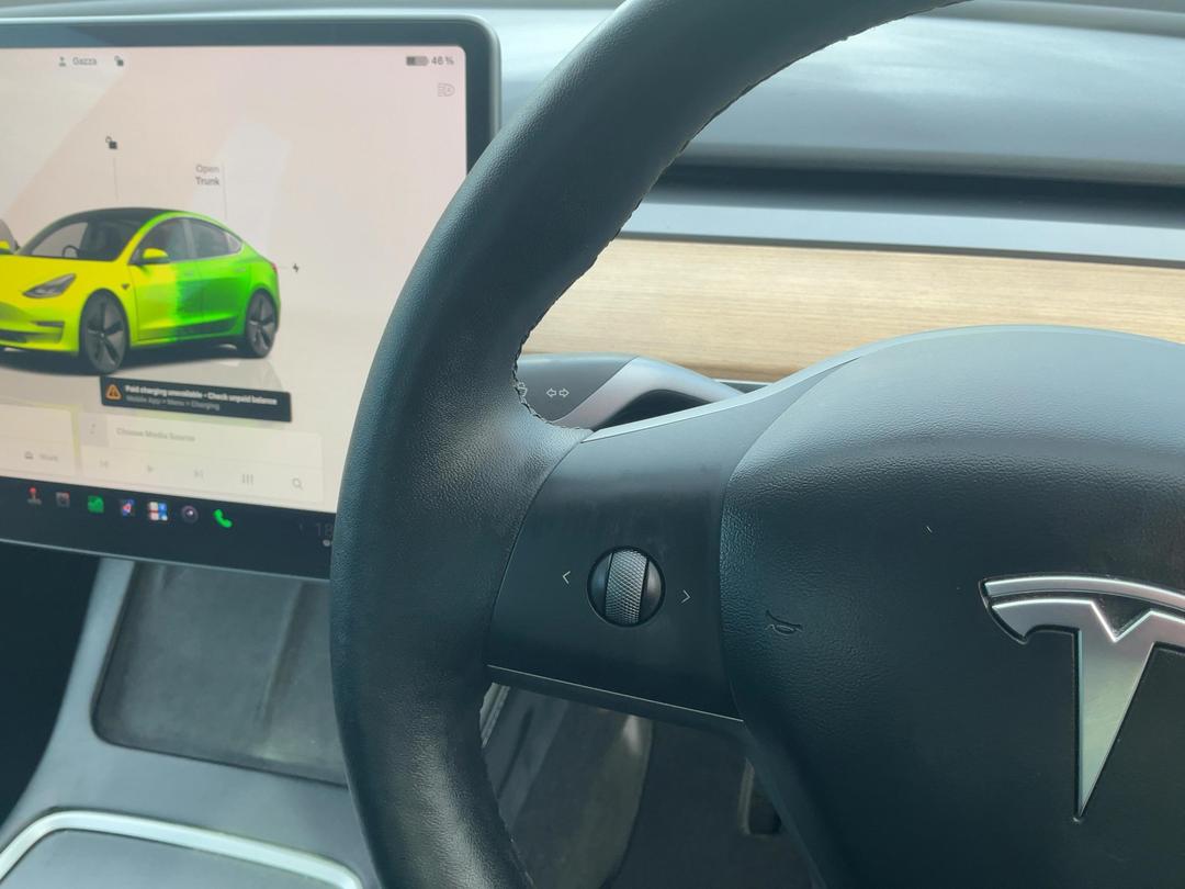 Photo '26' of Tesla Model 3