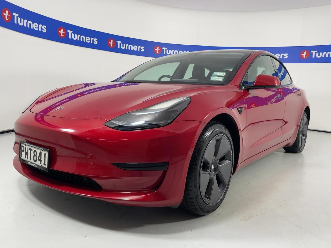 Photo '4' of Tesla Model 3