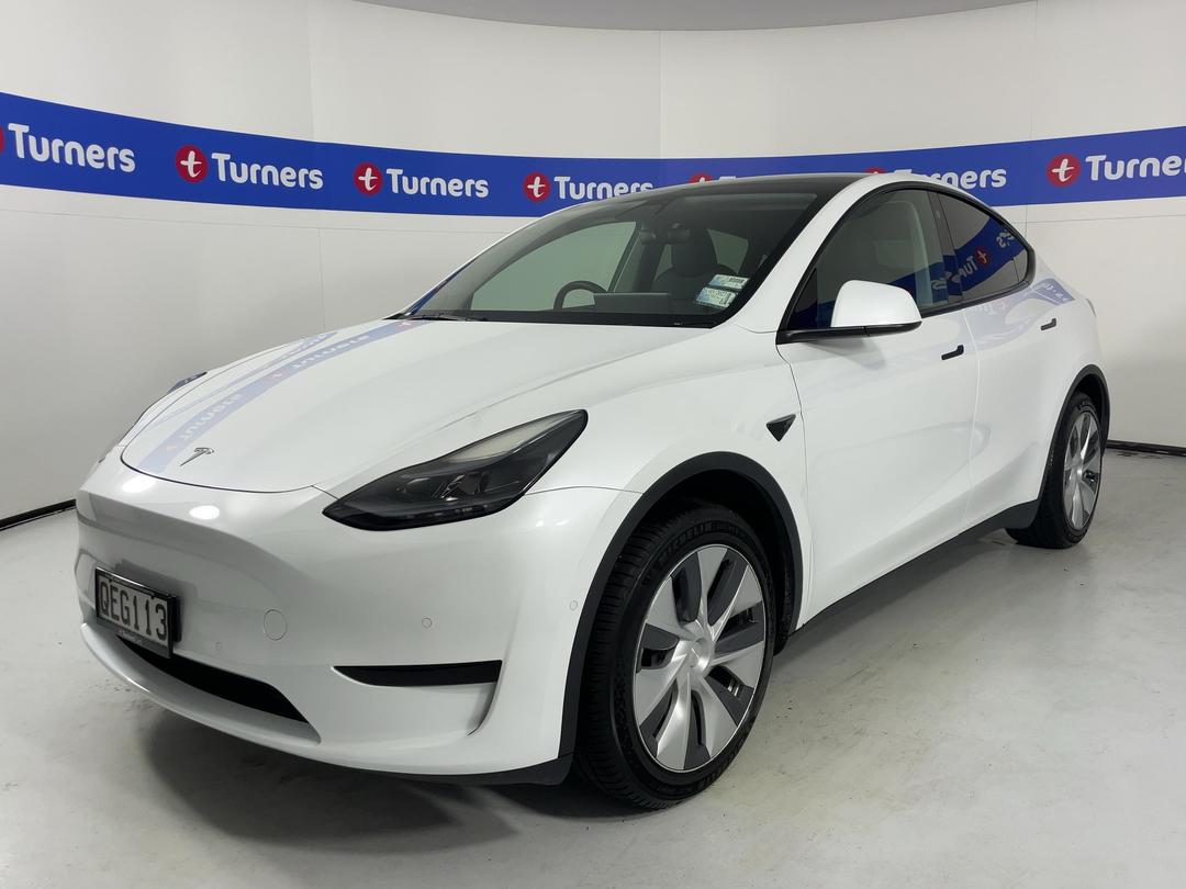 Photo '4' of Tesla Model Y
