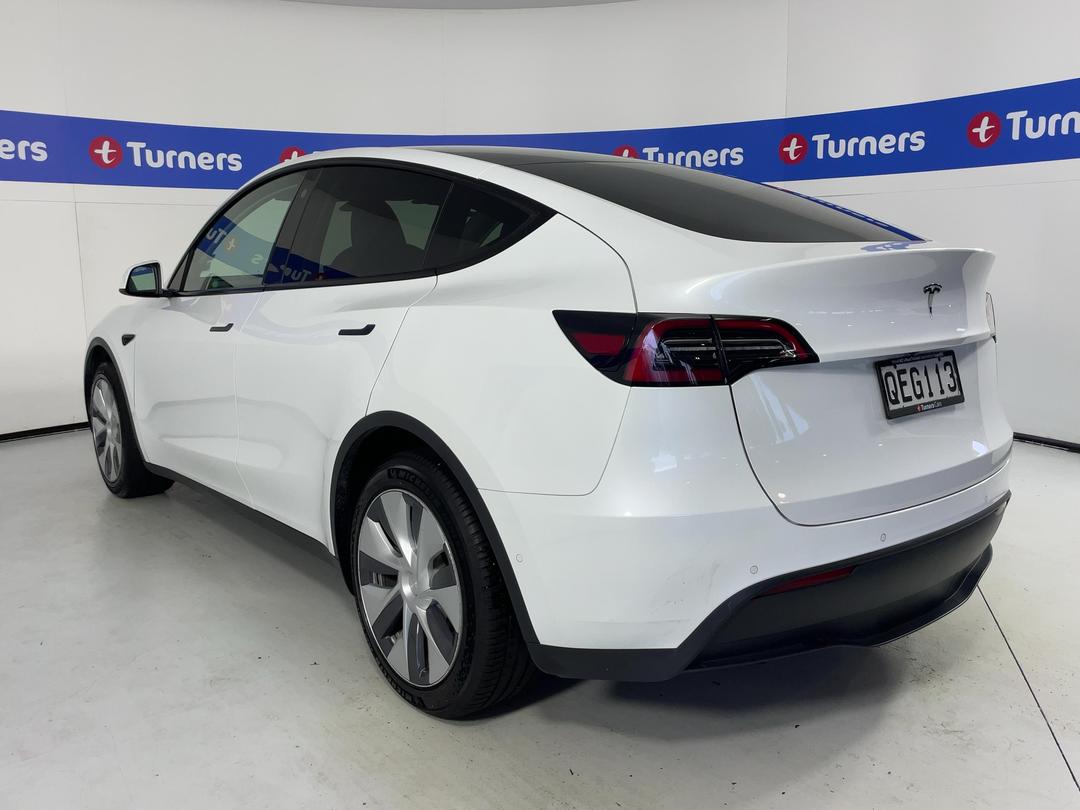 Photo '5' of Tesla Model Y