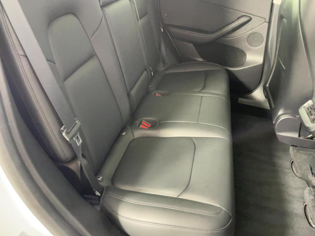 Photo '20' of Tesla Model Y