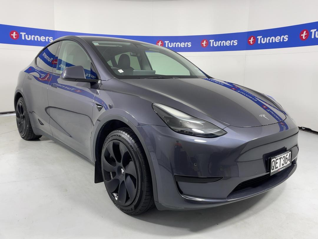 Photo '1' of Tesla Model Y