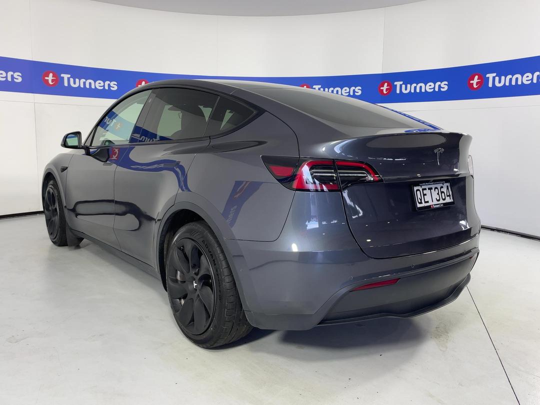 Photo '5' of Tesla Model Y