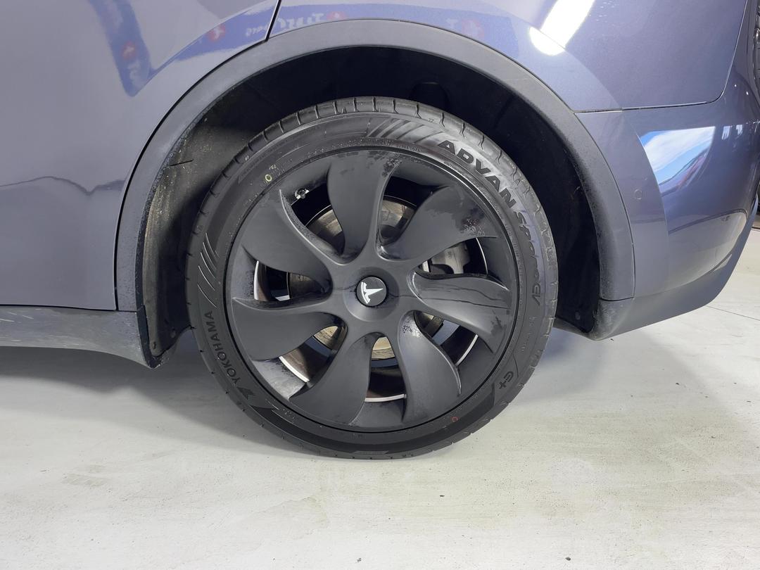 Photo '11' of Tesla Model Y
