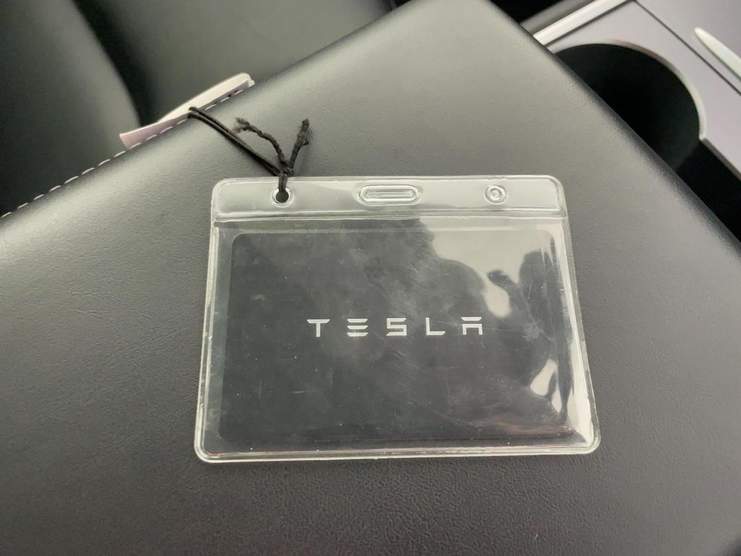 Photo '22' of Tesla Model Y