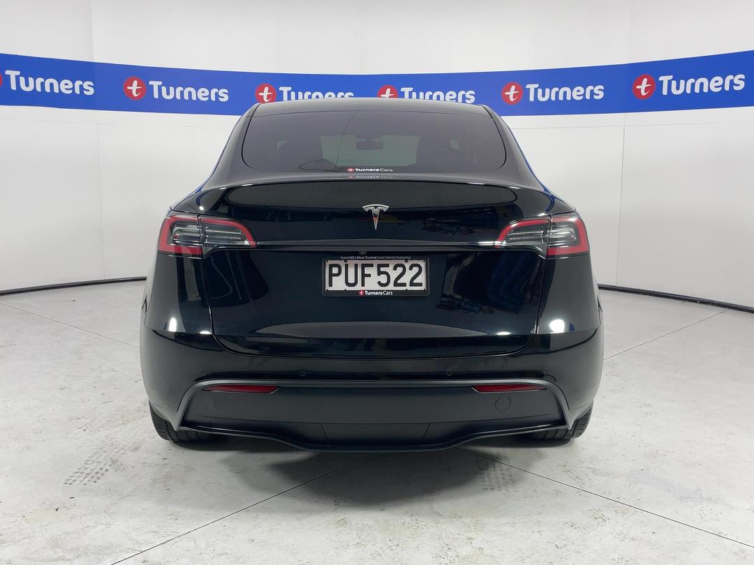 Photo '6' of Tesla Model Y