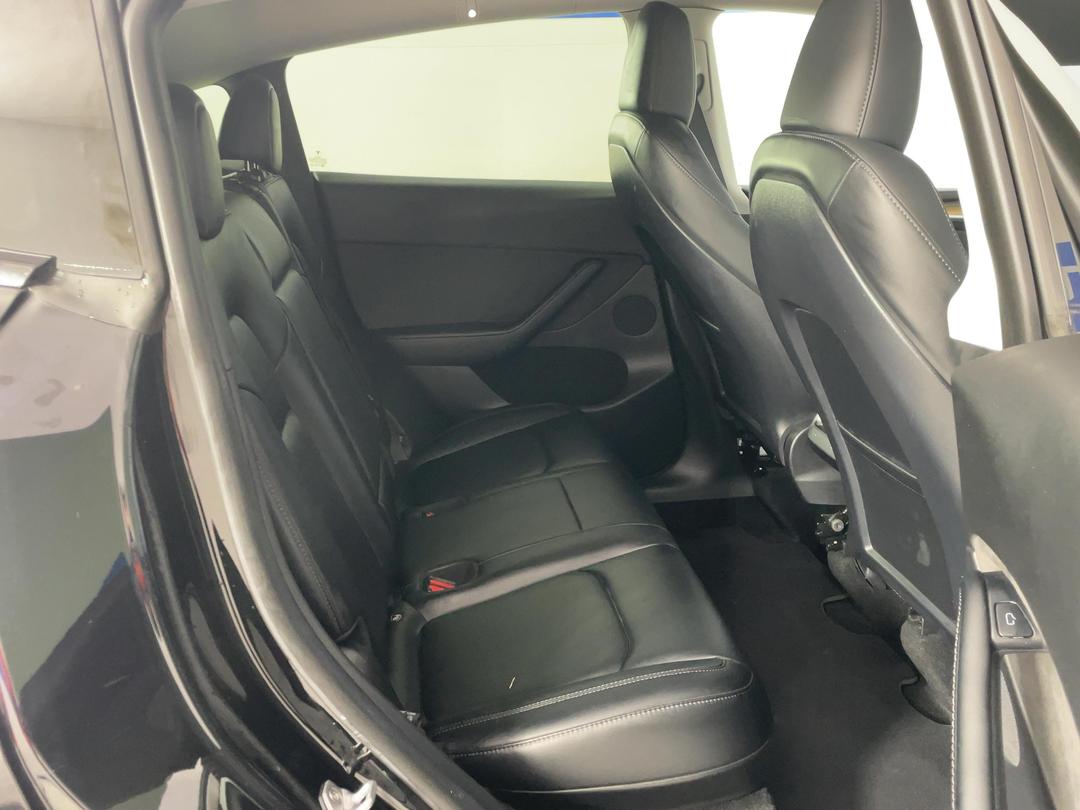 Photo '20' of Tesla Model Y
