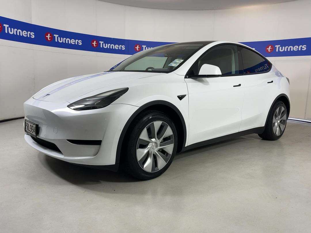 Photo '4' of Tesla Model Y