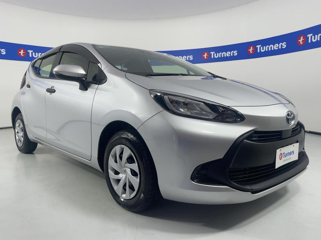 Photo '1' of Toyota Aqua
