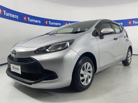 Photo '4' of Toyota Aqua