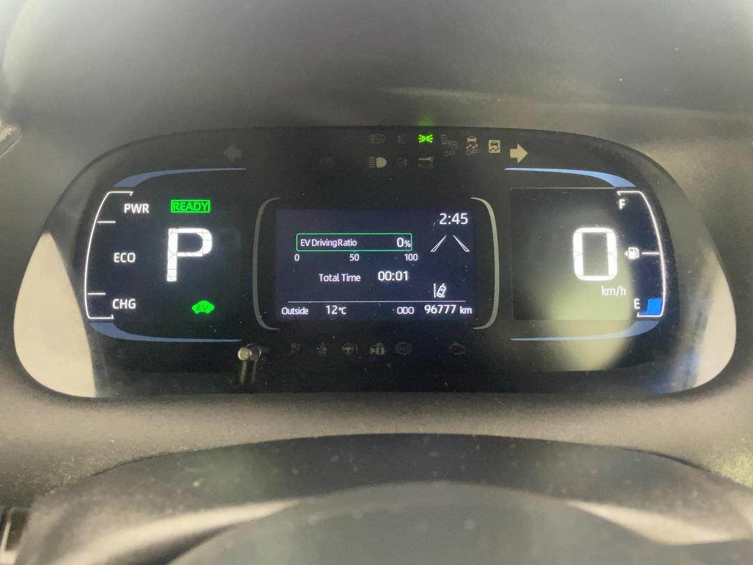 Photo '21' of Toyota Aqua