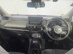 Photo '17' of Toyota Aqua