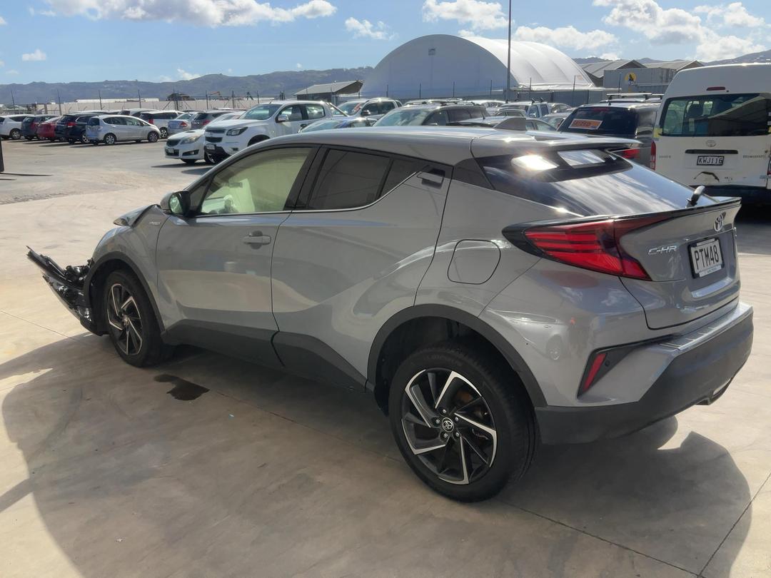 Photo '5' of Toyota C-HR Limited Photo '5' of Toyota C-HR Limited