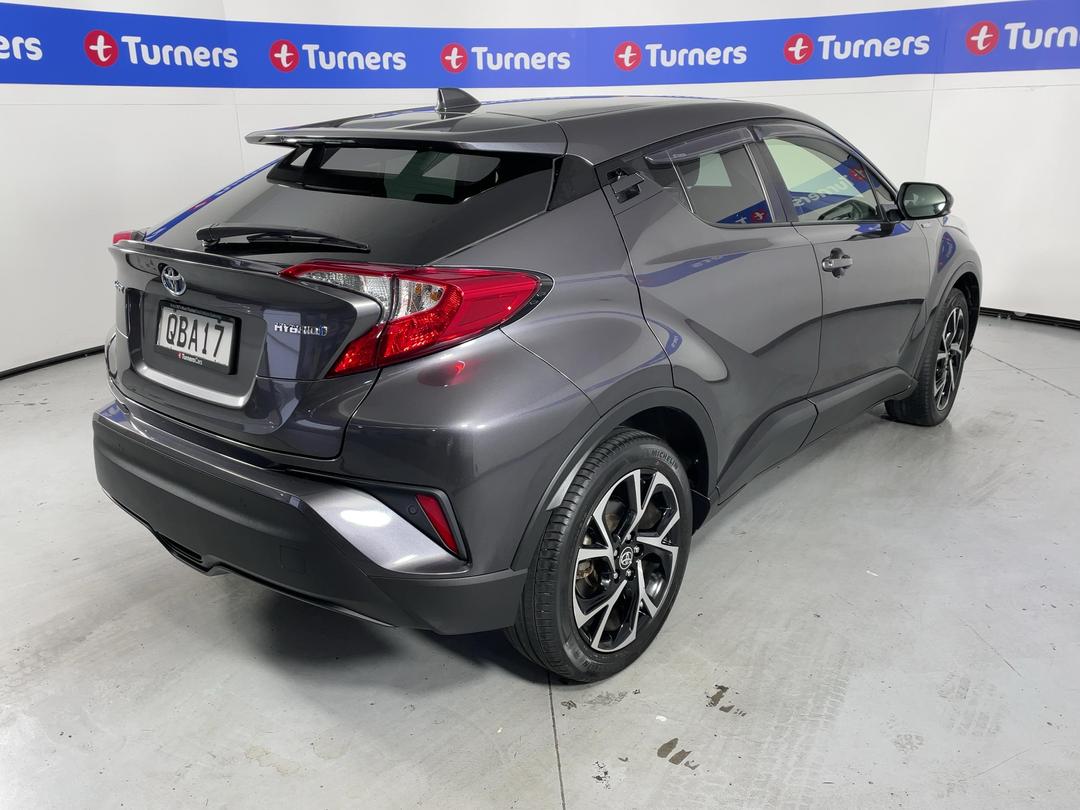 Photo '7' of Toyota C-HR