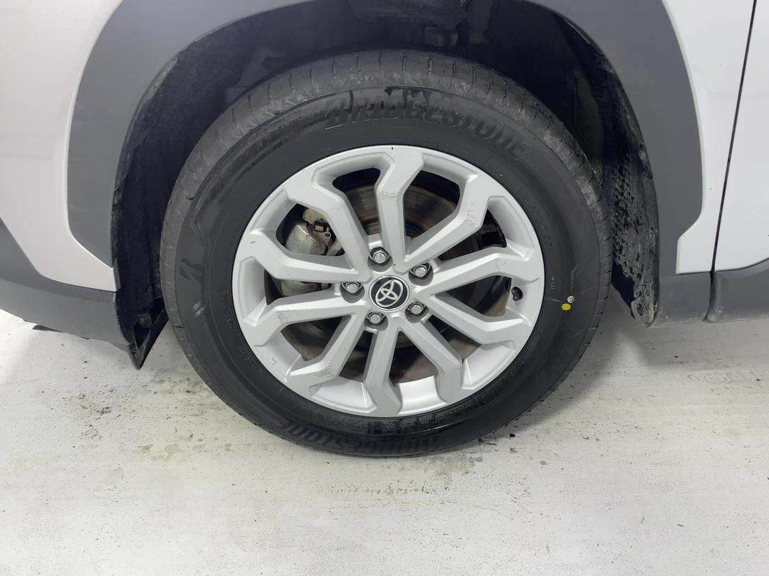 Photo '10' of Toyota Corolla Cross