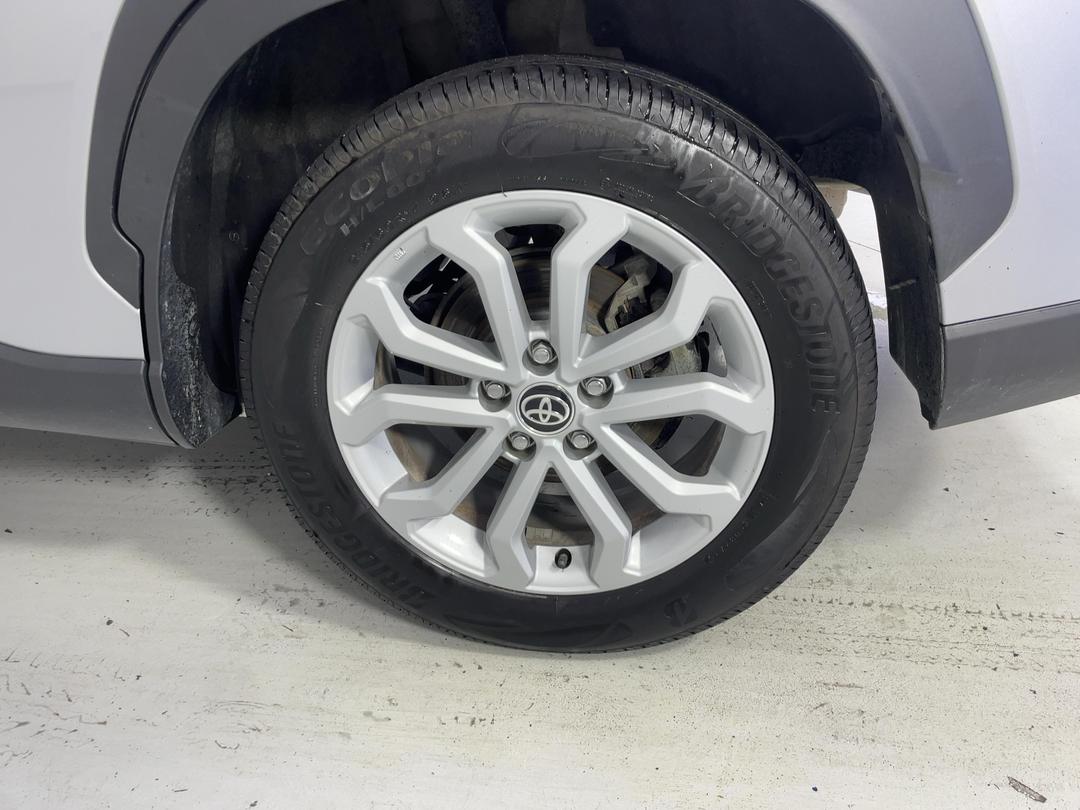 Photo '11' of Toyota Corolla Cross