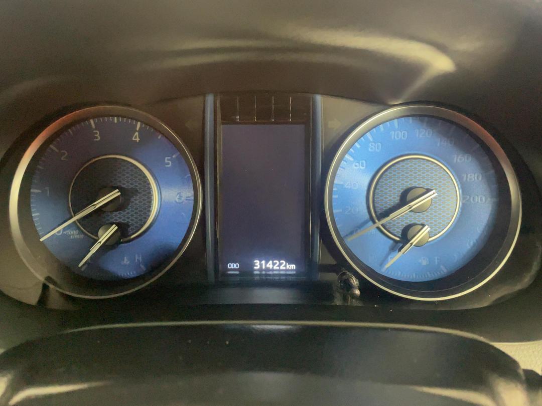 Photo '21' of Toyota Fortuner
