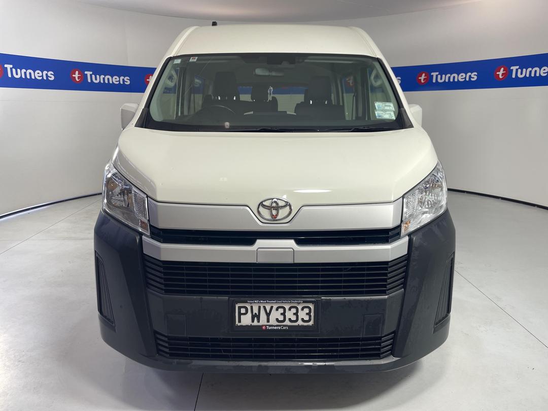 Photo '2' of Toyota Hiace