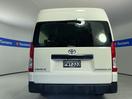 Thumbnail '6' of Toyota Hiace