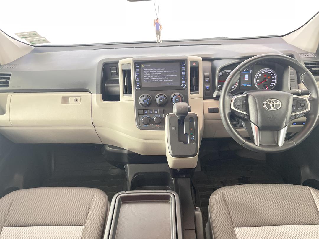 Photo '17' of Toyota Hiace