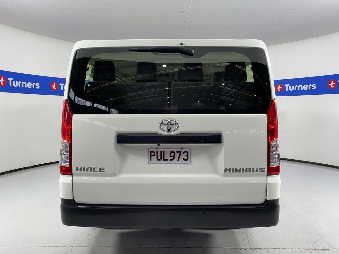 Photo '6' of Toyota Hiace