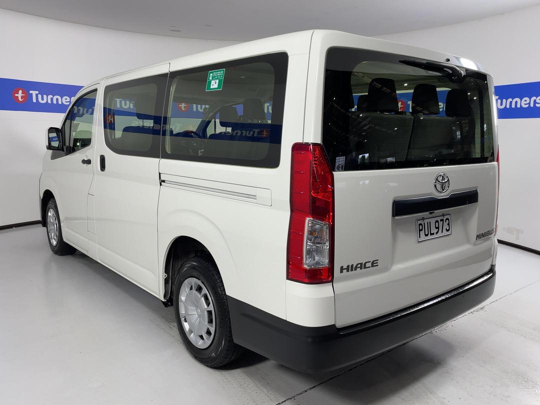 Photo '5' of Toyota Hiace