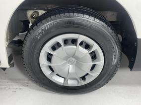Photo '11' of Toyota Hiace