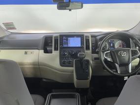 Photo '17' of Toyota Hiace