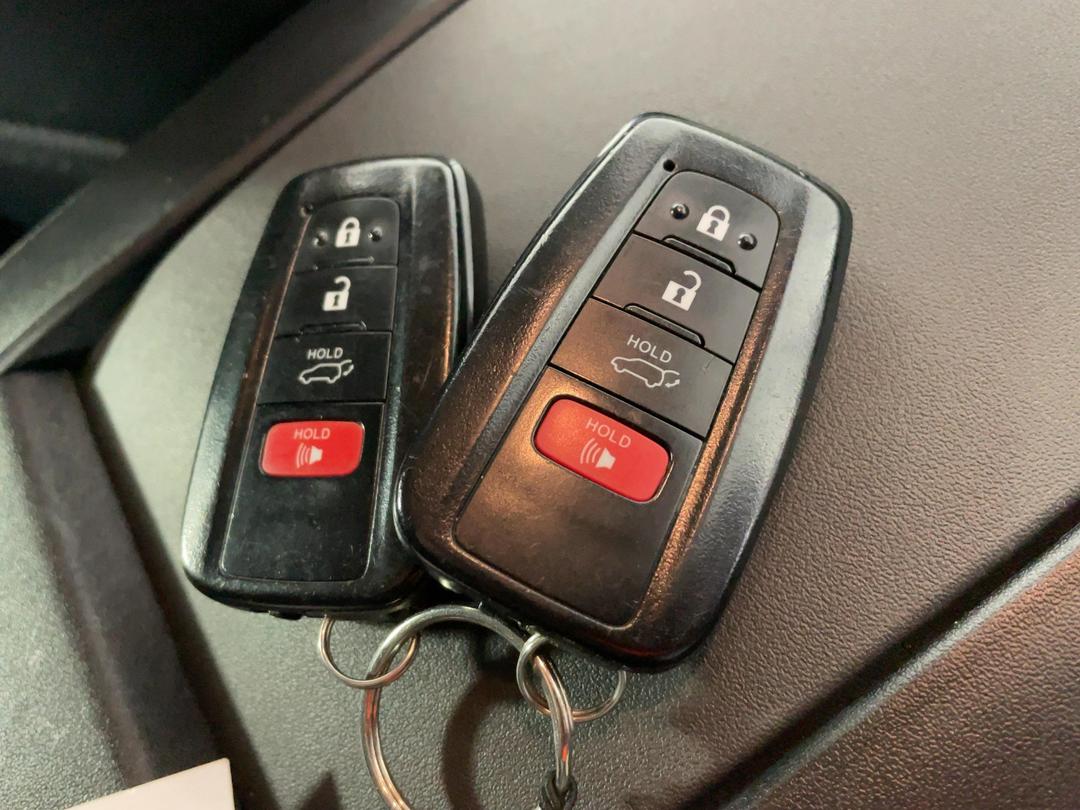 Photo '22' of Toyota Highlander
