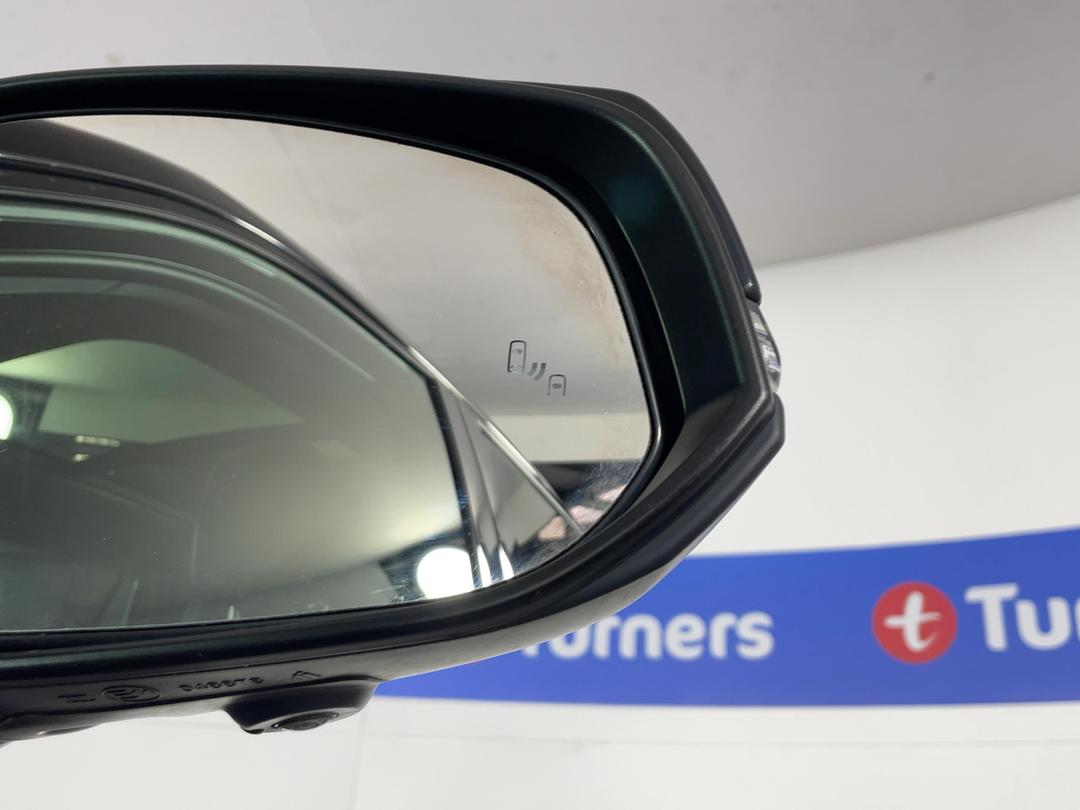 Photo '30' of Toyota Highlander