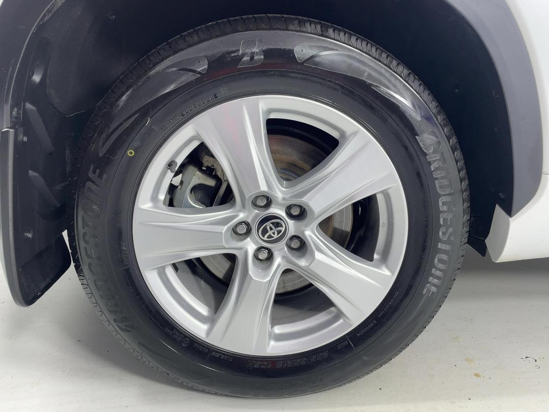 Photo '12' of Toyota Highlander
